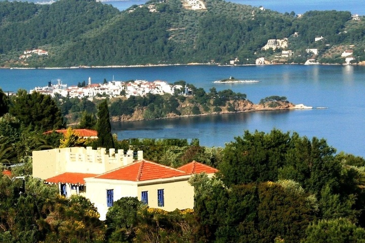 Orchard Villa; Skiathos town-port in mid-ground